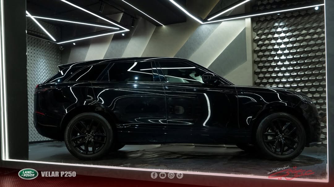 Range Rover Velar P250 Dynamic SE