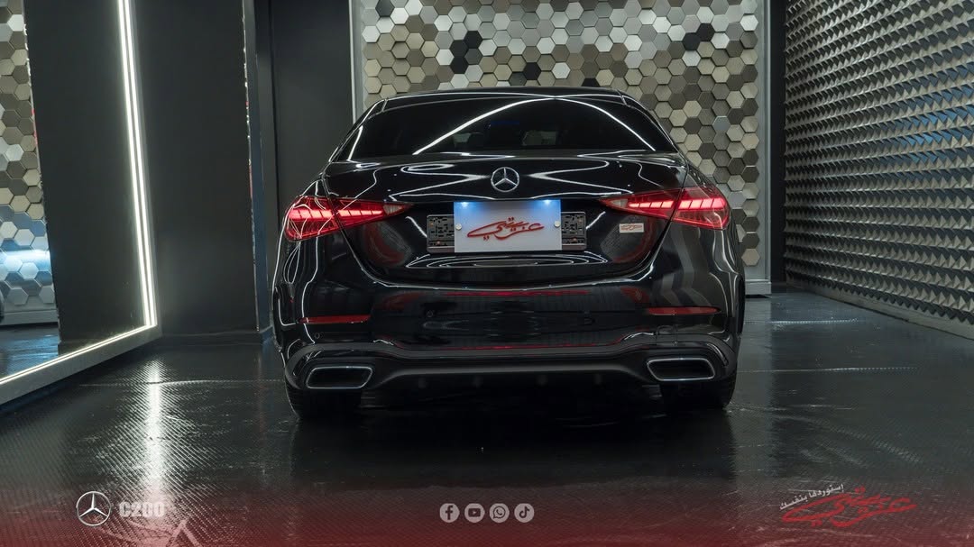 MERCEDES BENZ C 200 AMG