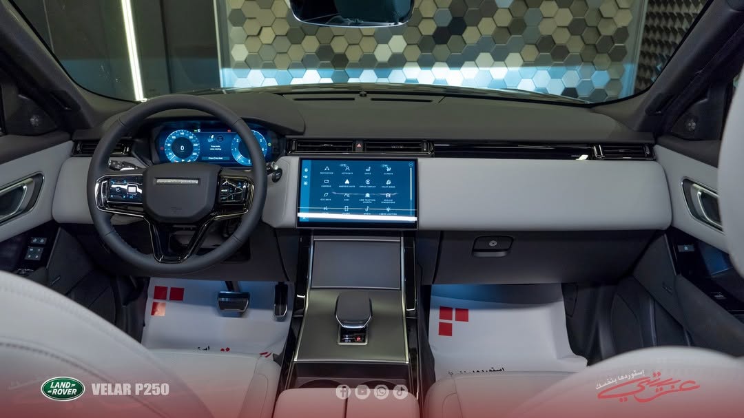 Range Rover Velar P250 Dynamic SE