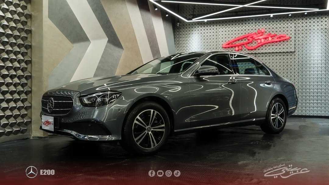 Mercedes Benz E200 2021
