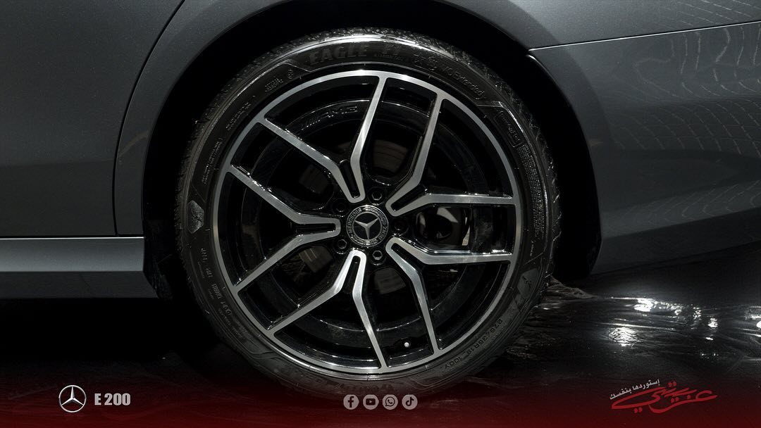 Mercedes Benz E200 AMG 2022