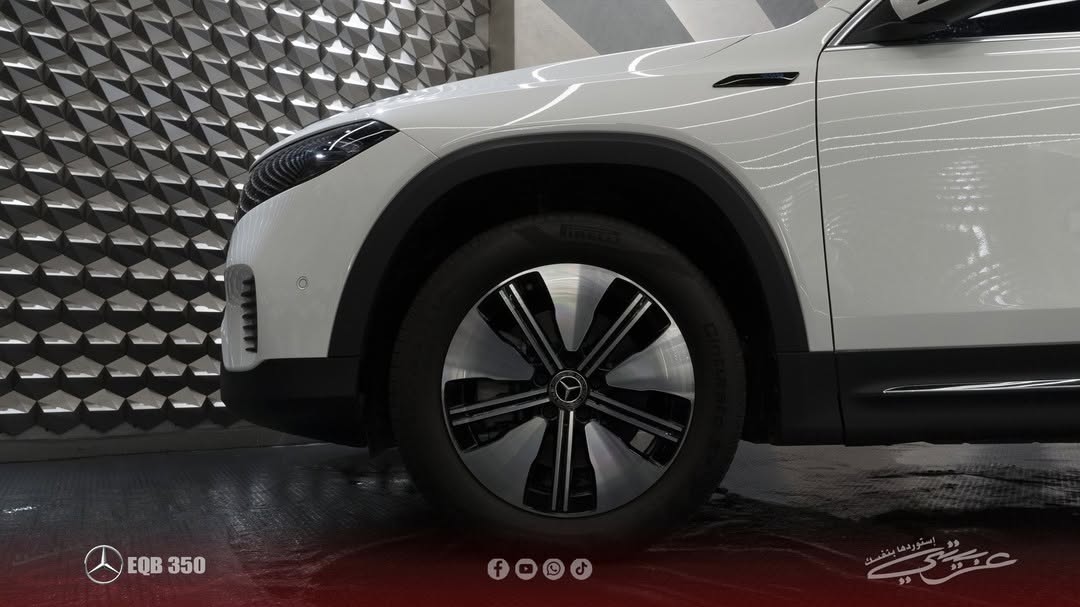 Mercedes Benz EQB 350 4MATIC 2022