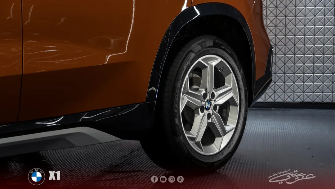 BMW X1 sDrive18i 2024