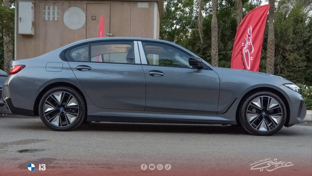 BMW i3 eDrive 40L Sport 2024