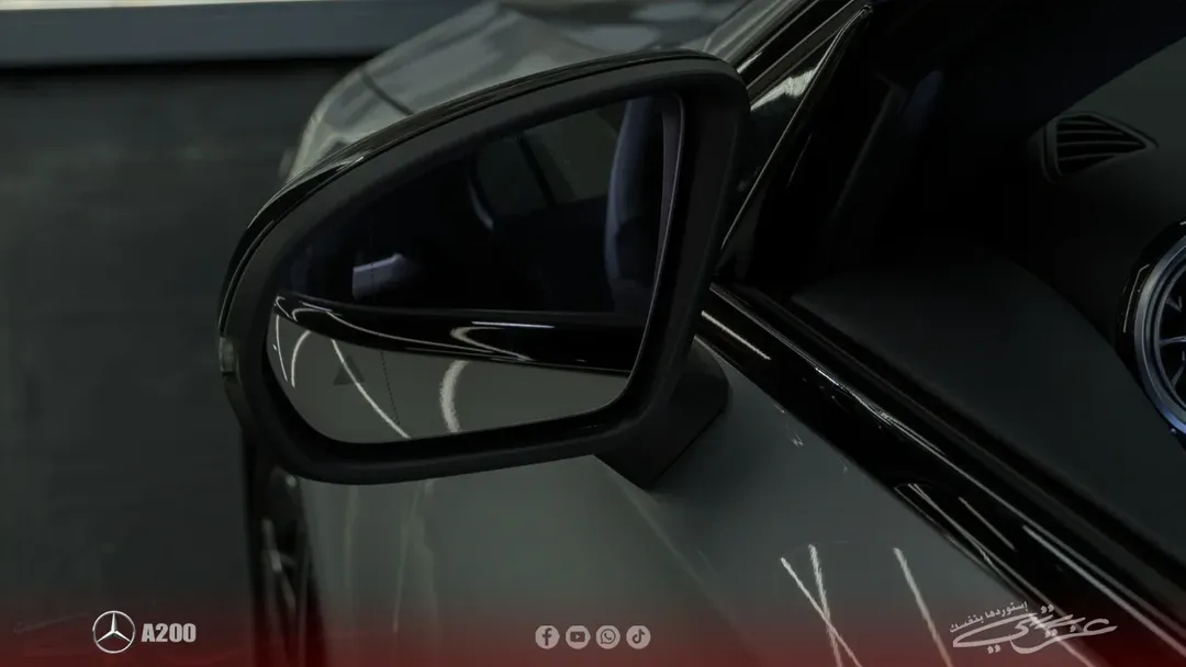 MERCEDES BENZ A200 2023