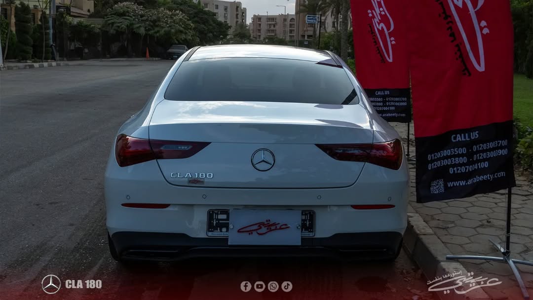 Mercedes Benz CLA 180 2024