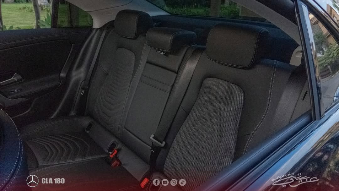 Mercedes Benz CLA 180 2024