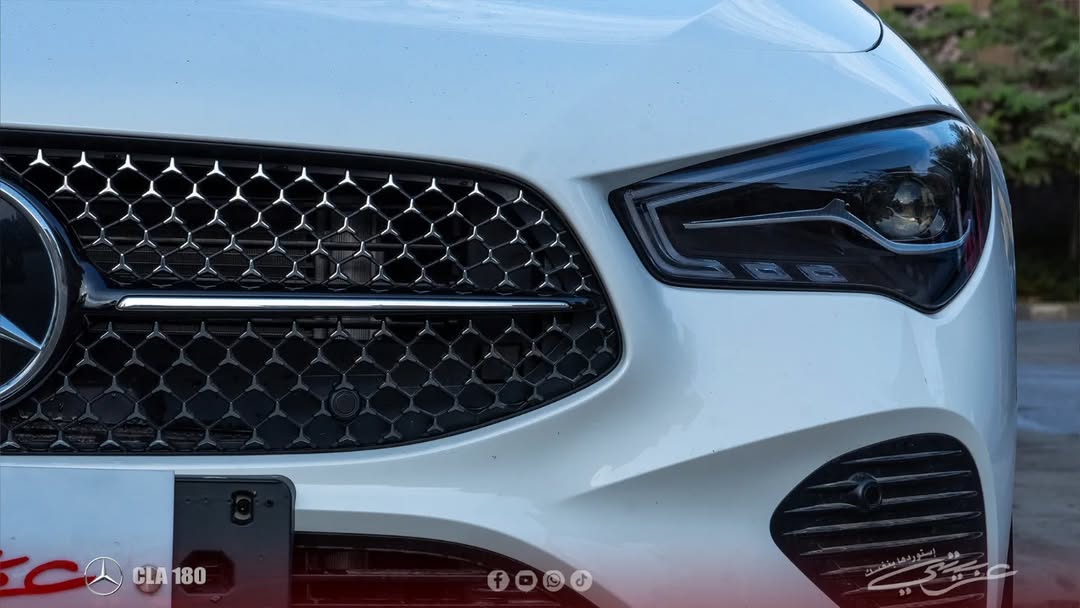 Mercedes Benz CLA 180 2024
