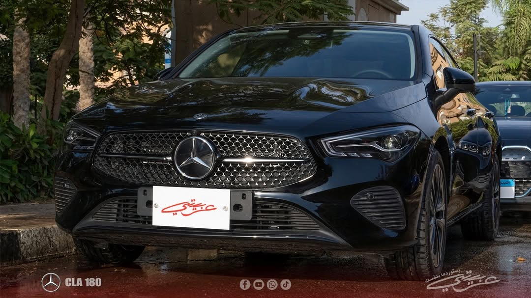 Mercedes Benz CLA 180 2024