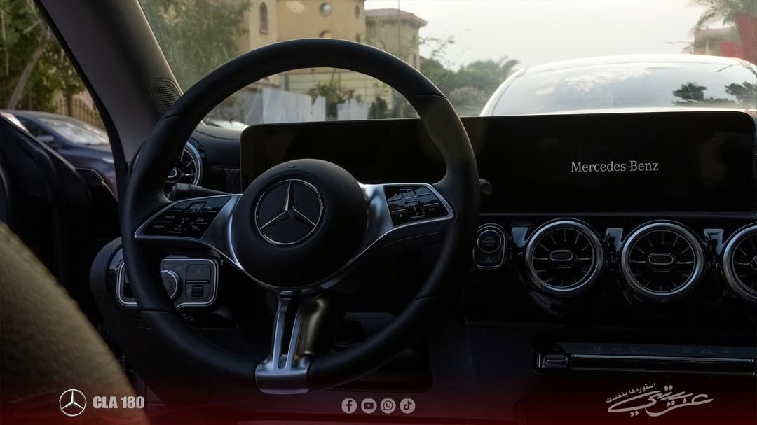 Mercedes Benz CLA 180 2024