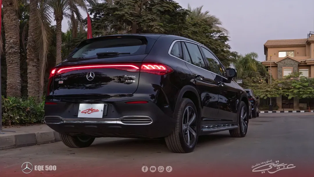 Mercedes-Benz EQE 500 SUV Pioneer 2024