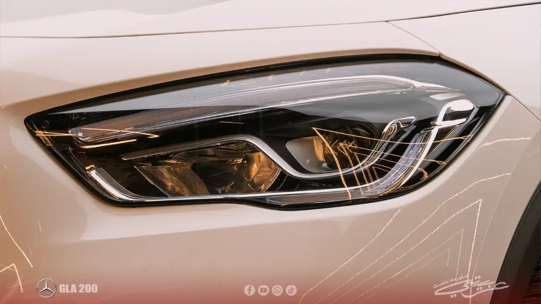 Mercedes Benz GLA 200 2022