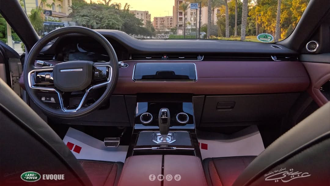 Range Rover Evoque P300e R-Dynamic HSE 2021