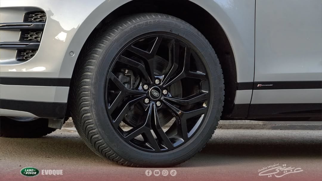 Range Rover Evoque P300e R-Dynamic HSE 2021